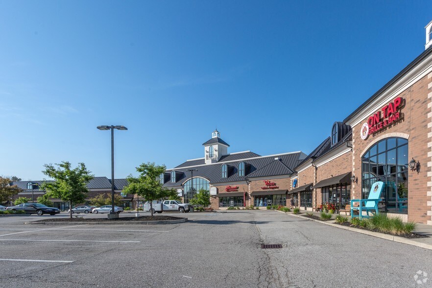 More Photos Of 2736 Medina Rd, Medina Unknown For Lease