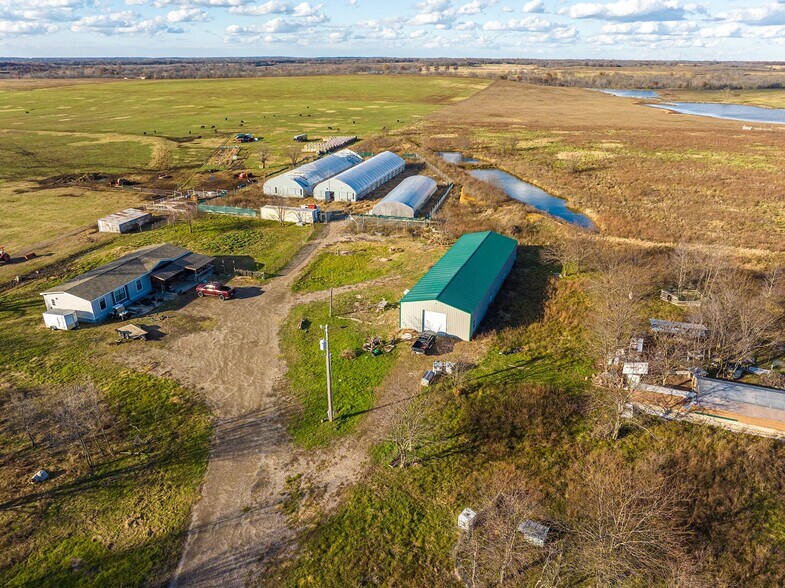 More Photos Of 426550 E 250 Rd, Chelsea Specialty For Sale