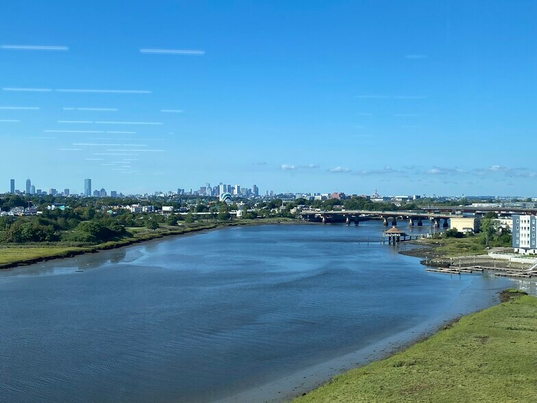 More Photos Of 1 Enterprise Dr, Quincy Office For Lease