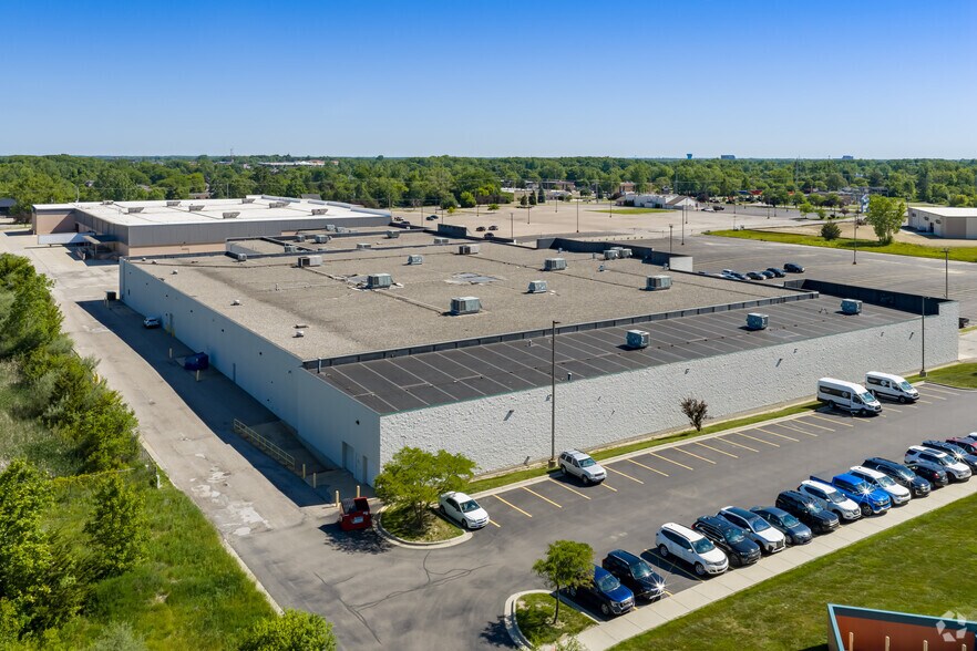 More Photos Of 3080 S Linden Rd, Flint Light Manufacturing For Sale