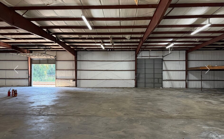 More Photos Of 820 E Fee Ave, Melbourne Warehouse For Lease