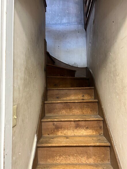 More Photos Of 555 2nd Ave, Collegeville Medical For Lease