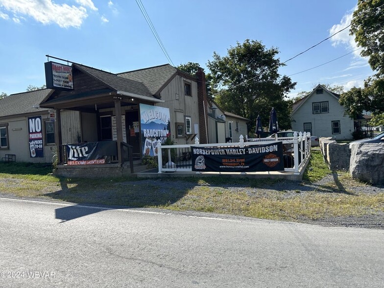 Primary Photo Of 3235 Rauchtown Rd, Jersey Shore Convenience Store For Sale