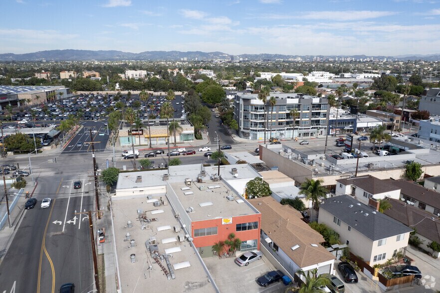 More Photos Of 13375 Beach Ave, Marina Del Rey Warehouse For Lease