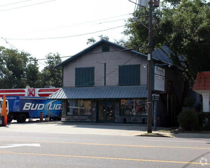 More Photos Of 3009 E Cervantes St, Pensacola Freestanding For Sale