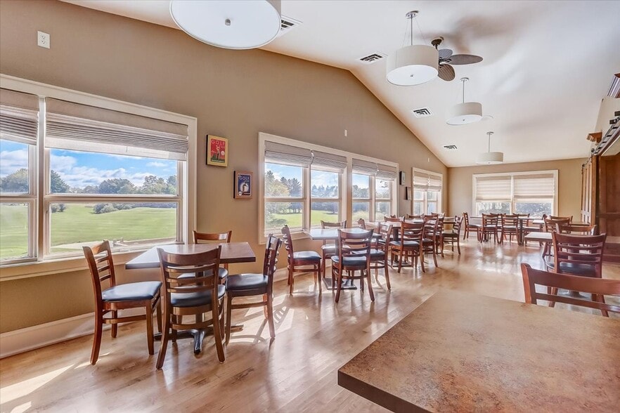 More Photos Of 800 S Main St, Lake Mills Golf Course Driving Range For Sale