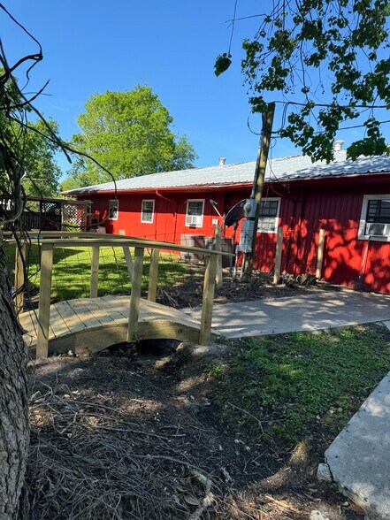 More Photos Of 15911 Fir Rd, Santa Fe Daycare Center For Sale