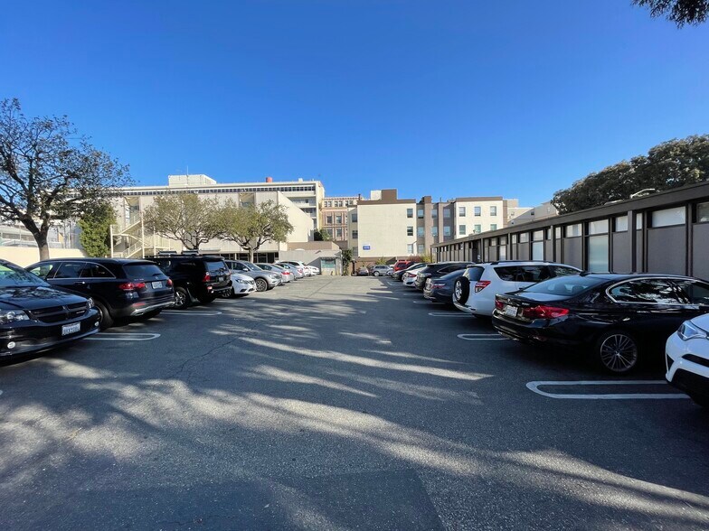 More Photos Of 2201-2215 Post St, San Francisco Medical For Lease