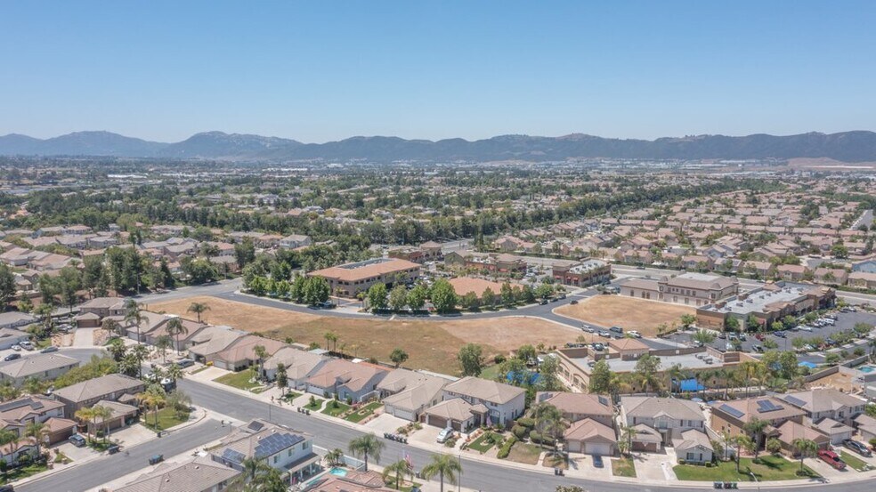 More Photos Of Date St, Temecula Land For Lease