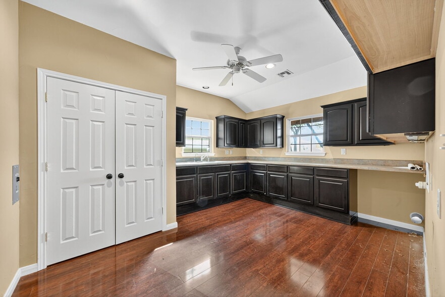 More Photos Of , Boerne Unknown For Sale