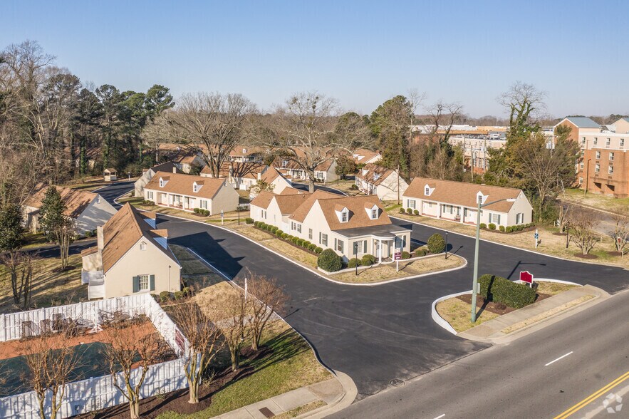 More Photos Of 1350 Richmond Rd, Williamsburg Hotel For Sale