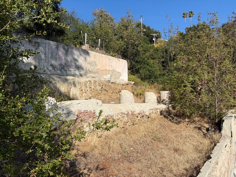 More Photos Of 4119 Maguire Dr, Malibu Land For Sale