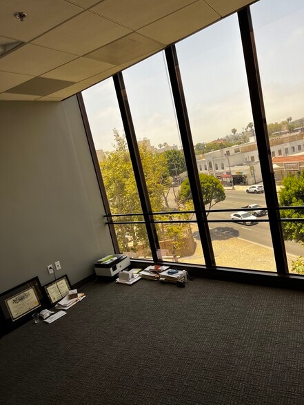 More Photos Of 8484 Wilshire Blvd, Beverly Hills Office For Lease