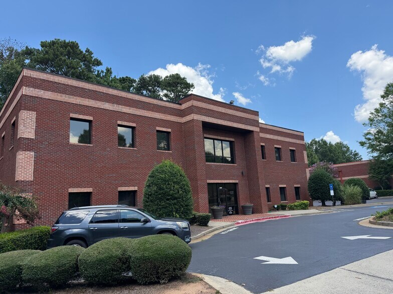 More Photos Of 4640 Valais Ct, Johns Creek Medical For Lease