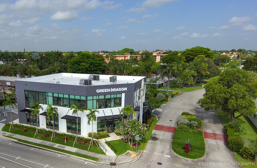 More Photos Of 1985 N Andrews Ave, Wilton Manors Freestanding For Lease