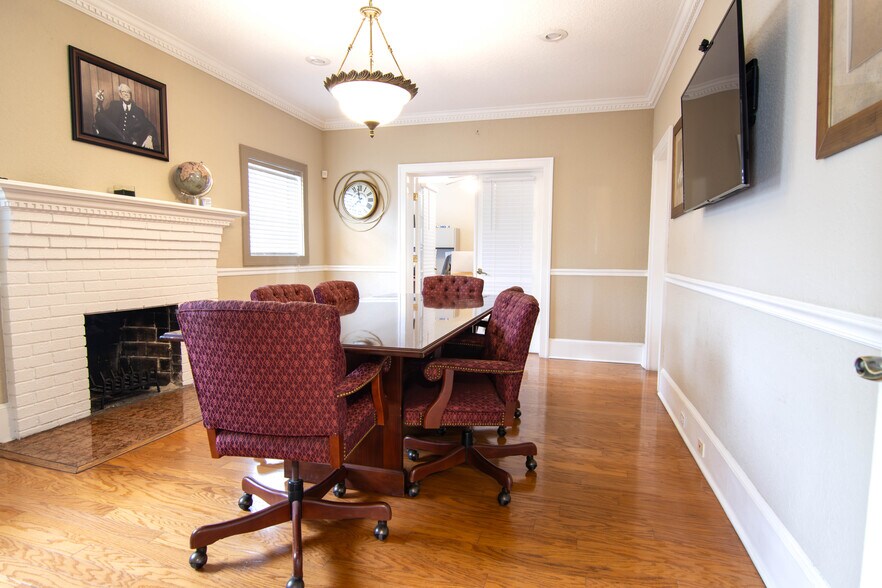 More Photos Of 309 W Martin Luther King Jr Blvd, Tampa Medical For Lease