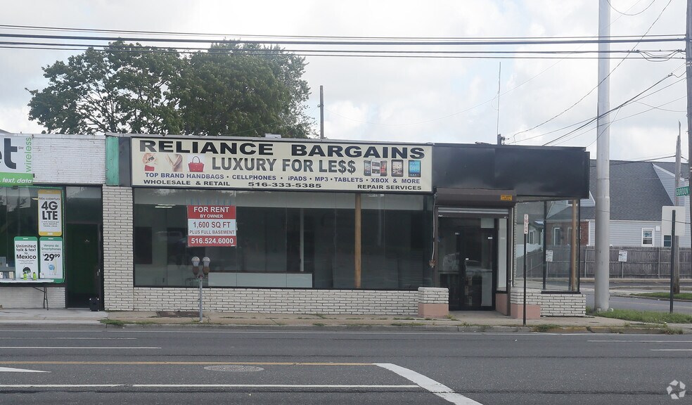 451 Old Country Rd, Westbury, NY 11590 Retail For Lease