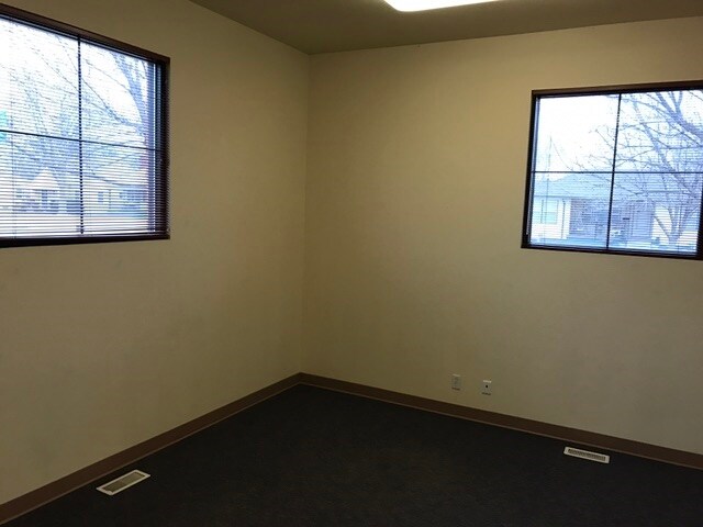 More Photos Of 916 Indiana Ave, Pueblo Medical For Sale