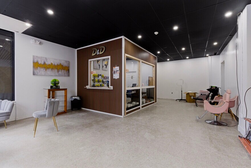 More Photos Of 281-285 Essex St, Lawrence Apartments For Sale