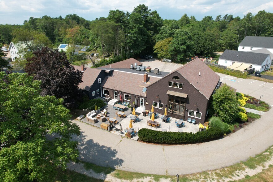 Primary Photo Of 1200 Portland Rd, Arundel Freestanding For Sale