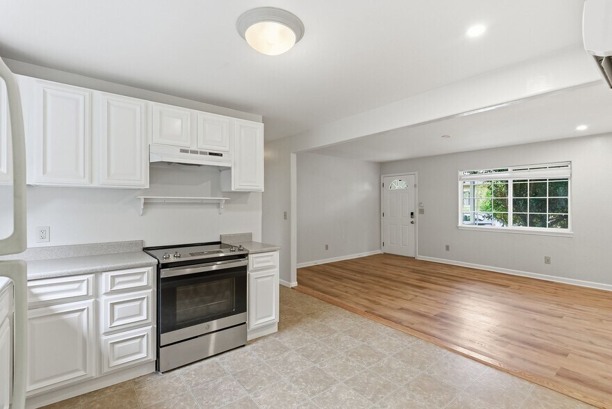 More Photos Of 567 San Geronimo Valley Dr, San Geronimo Apartments For Sale