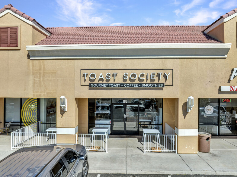 Primary Photo Of 10960 S Eastern Ave, Henderson Storefront For Lease