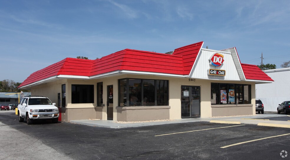 Primary Photo Of 5947 Merrill Rd, Jacksonville Fast Food For Lease