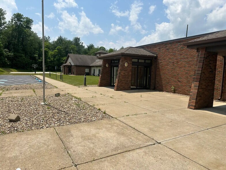More Photos Of 213 U S Route 250, Adena Healthcare For Lease