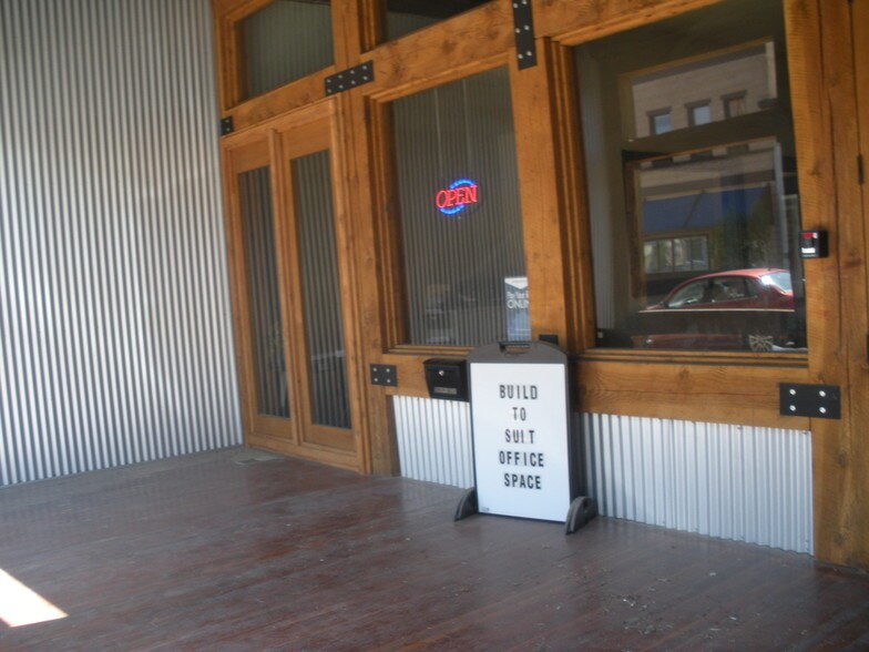 More Photos Of 124 McKinley Ave, Kellogg Coworking Space