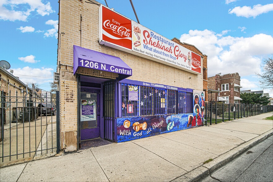 More Photos Of 5600-5612 W Division St, Chicago Storefront For Sale