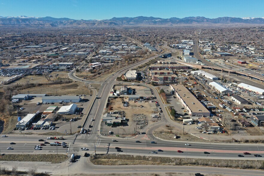 Primary Photo Of 5605 Sheridan Blvd, Arvada Warehouse For Lease