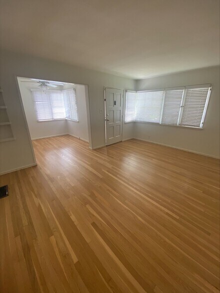 More Photos Of 1826-1832 California Ave, Santa Monica Apartments For Sale