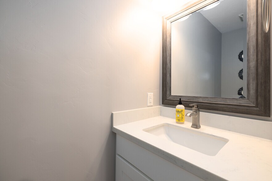 More Photos Of 270 E 5100 S, Washington Terrace Multifamily For Sale