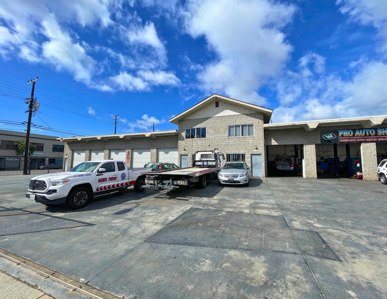 More Photos Of 1129 Cole Ave, Los Angeles Auto Repair For Lease