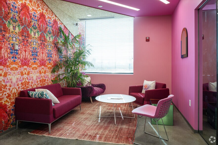 More Photos Of 4220 Duncan Ave, Saint Louis Office For Lease