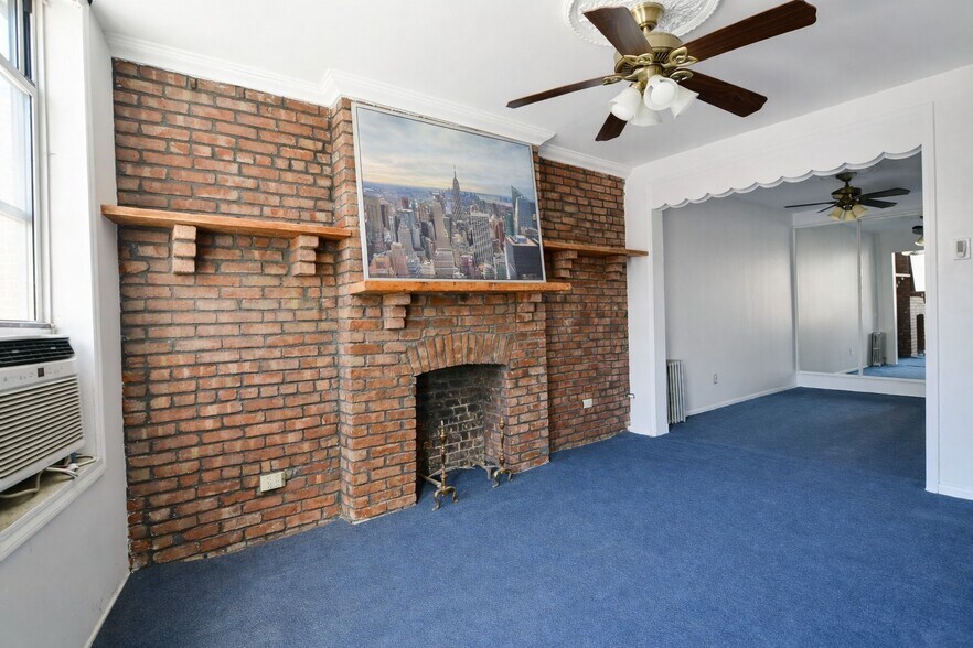 More Photos Of 53 Franklin St, Brooklyn Apartments For Sale