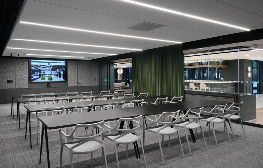 More Photos Of 25 E Washington St, Chicago Office For Lease