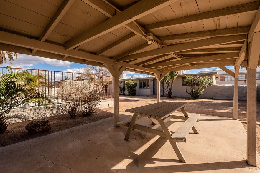 More Photos Of 1220 N Venice Ave, Tucson Apartments For Sale