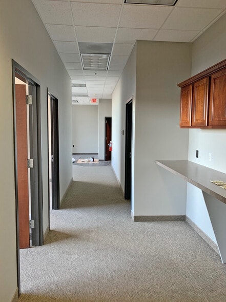 More Photos Of 950 Vitality Dr NW, Comstock Park Warehouse For Lease