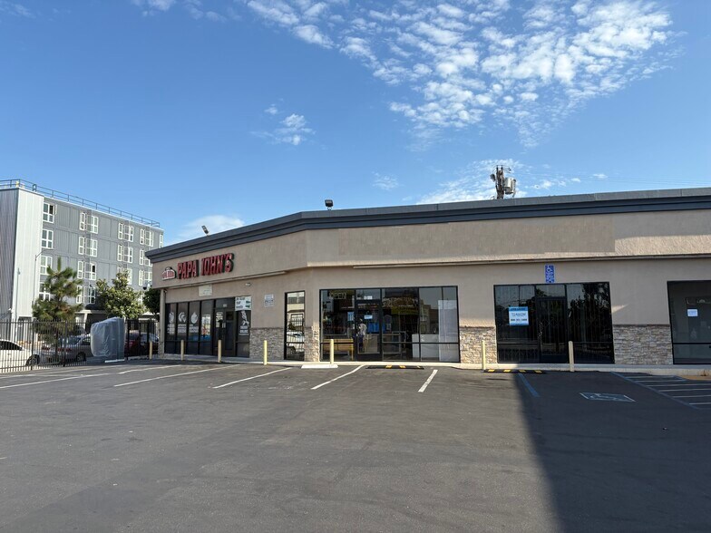 More Photos Of 6520-6534 Crenshaw Blvd, Los Angeles General Retail For Lease