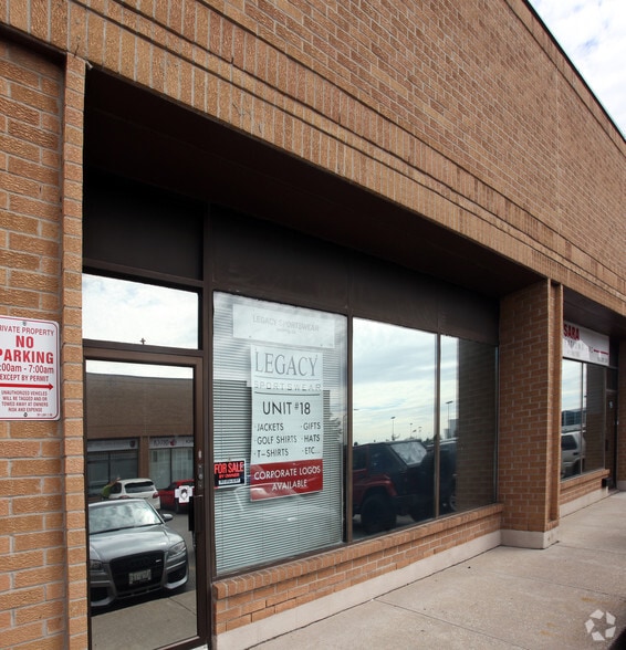 More Photos Of 129 Rowntree Dairy Rd, Vaughan Light Distribution For Sale