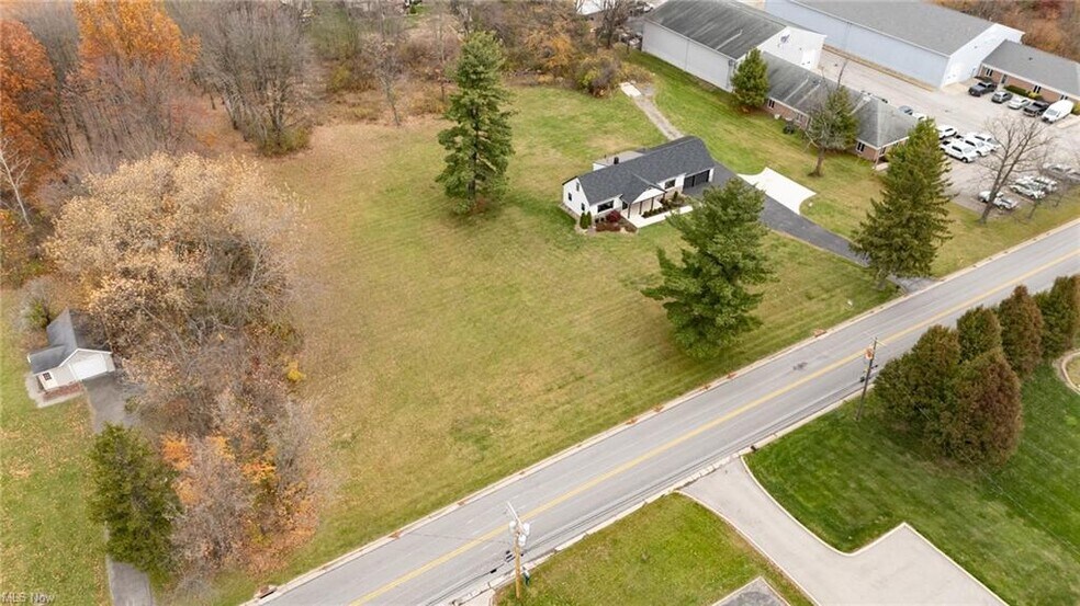 More Photos Of 784 McClurg Rd, Youngstown Office For Sale