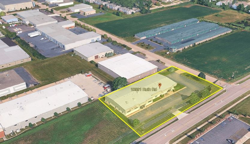 Primary Photo Of 10991-10995 Ruth Rd, Huntley Showroom For Sale