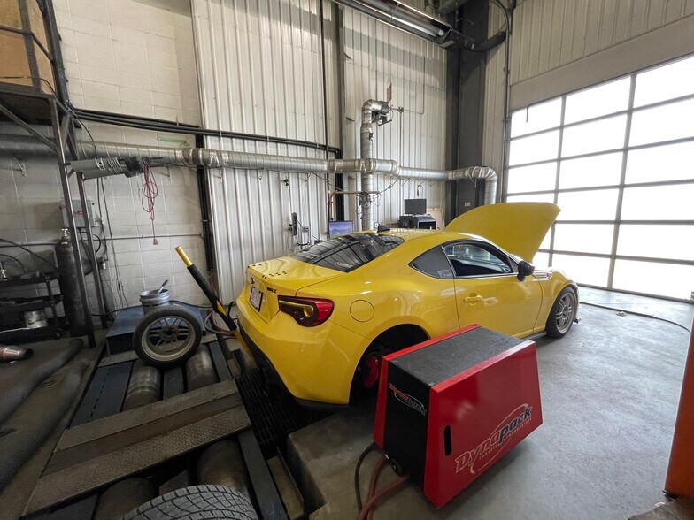 More Photos Of 7756 Edgar Industrial Way, Red Deer Warehouse For Sale