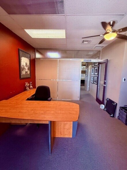 More Photos Of 73350 El Paseo, Palm Desert Storefront Retail Office For Sale