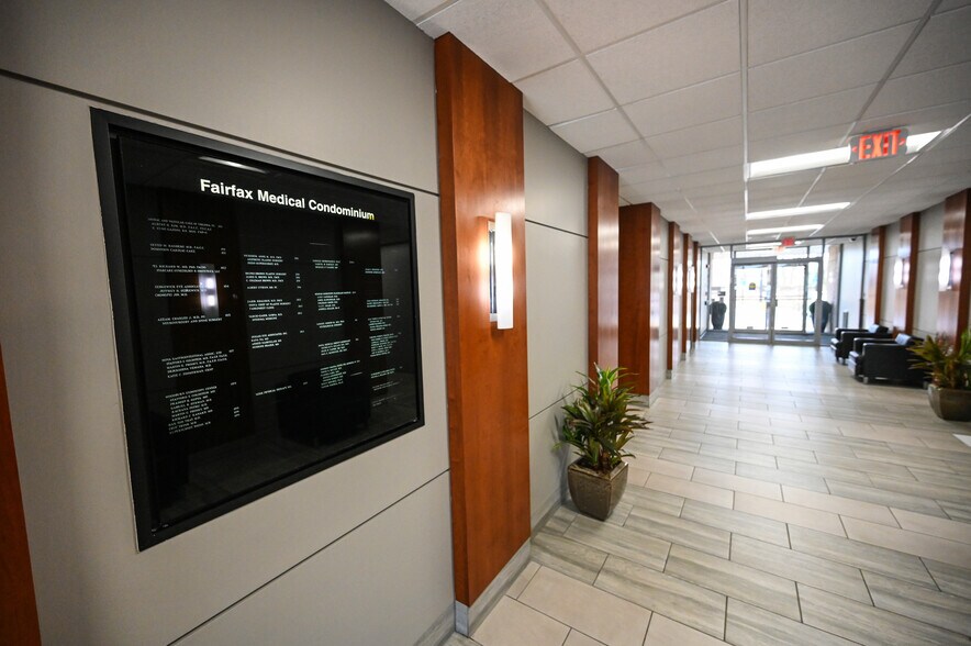 More Photos Of 3301 Woodburn Rd, Annandale Medical For Sale