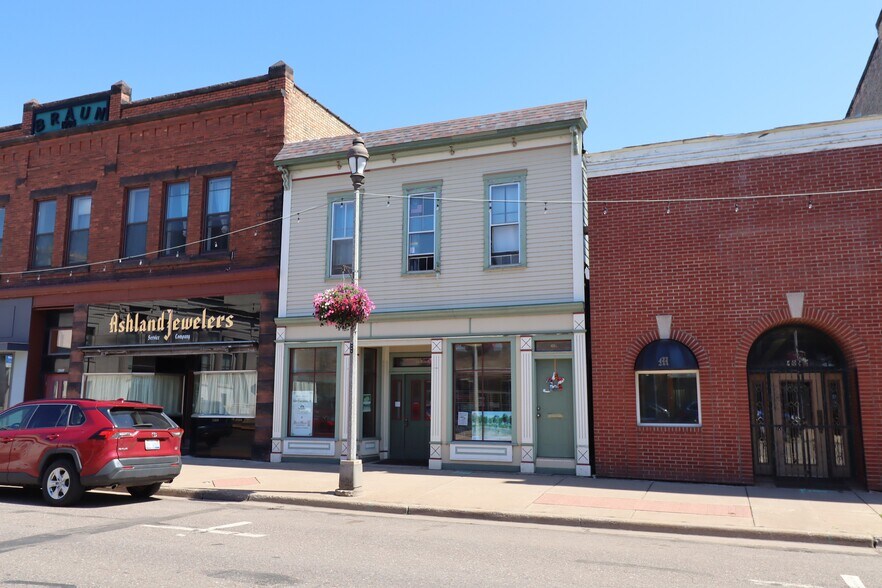 Primary Photo Of 404 Main St W, Ashland Office For Sale