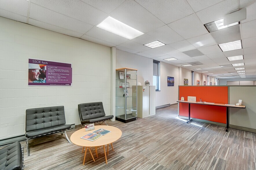 More Photos Of 2025 E 4th St, Lima Light Manufacturing For Sale