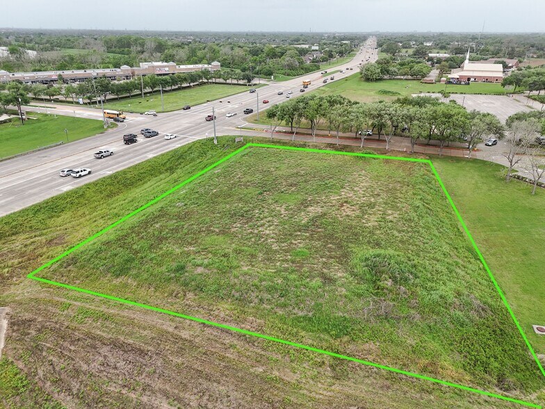 More Photos Of Highway 6 South & Knight Ct, Missouri City Land For Sale