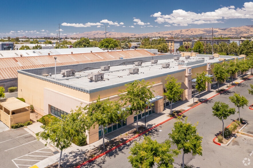 More Photos Of 2161-2199 Monterey Rd, San Jose Unknown For Lease